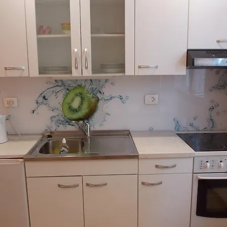 Karmen Apartman *